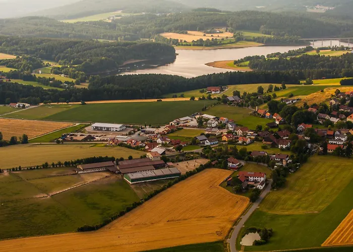 Фермерский дом & Reitschule Fuchsenhof