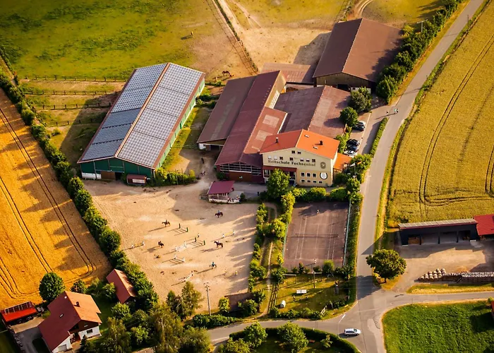 & Reitschule Fuchsenhof Фермерский дом Зеебарн